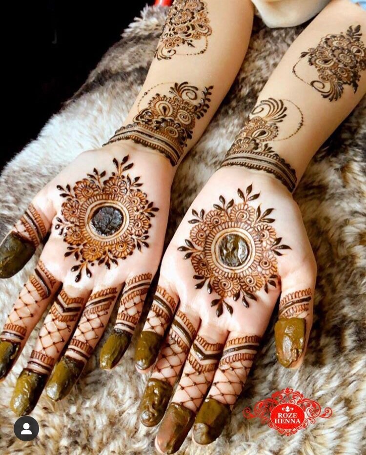 Shifa's Mehendi - 🍃NATURAL HENNA MATURE STAIN 🍃 . • 100% Natural henna  paste. • Used 5 times sifted henna powder. • Safe and No chemical added. • Organic  henna. • Super